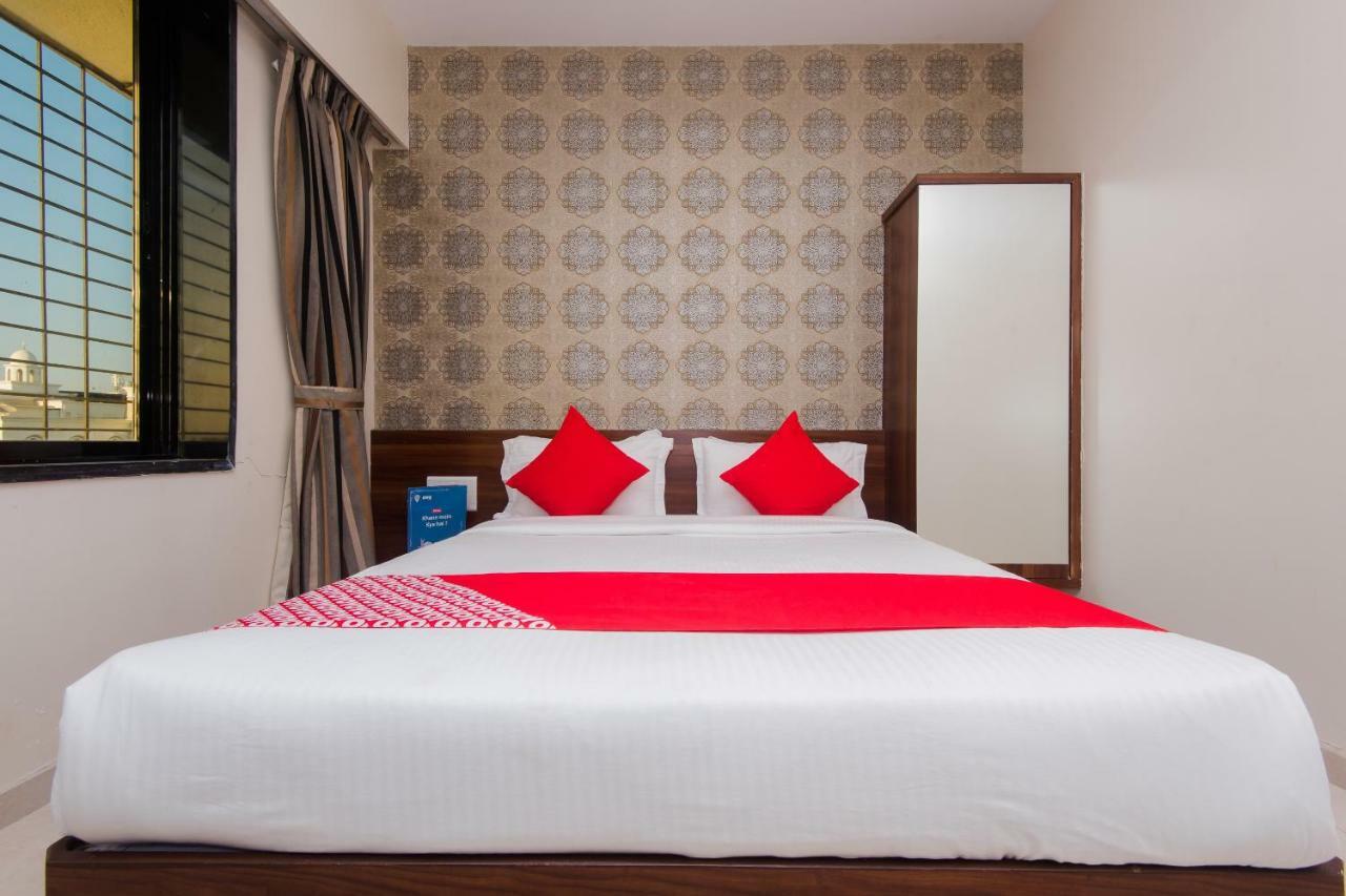 Hotel Park Inn 瓦塞 外观 照片