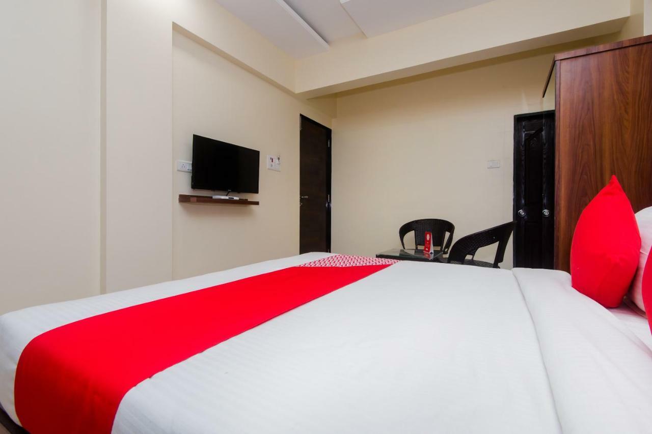 Hotel Park Inn 瓦塞 外观 照片