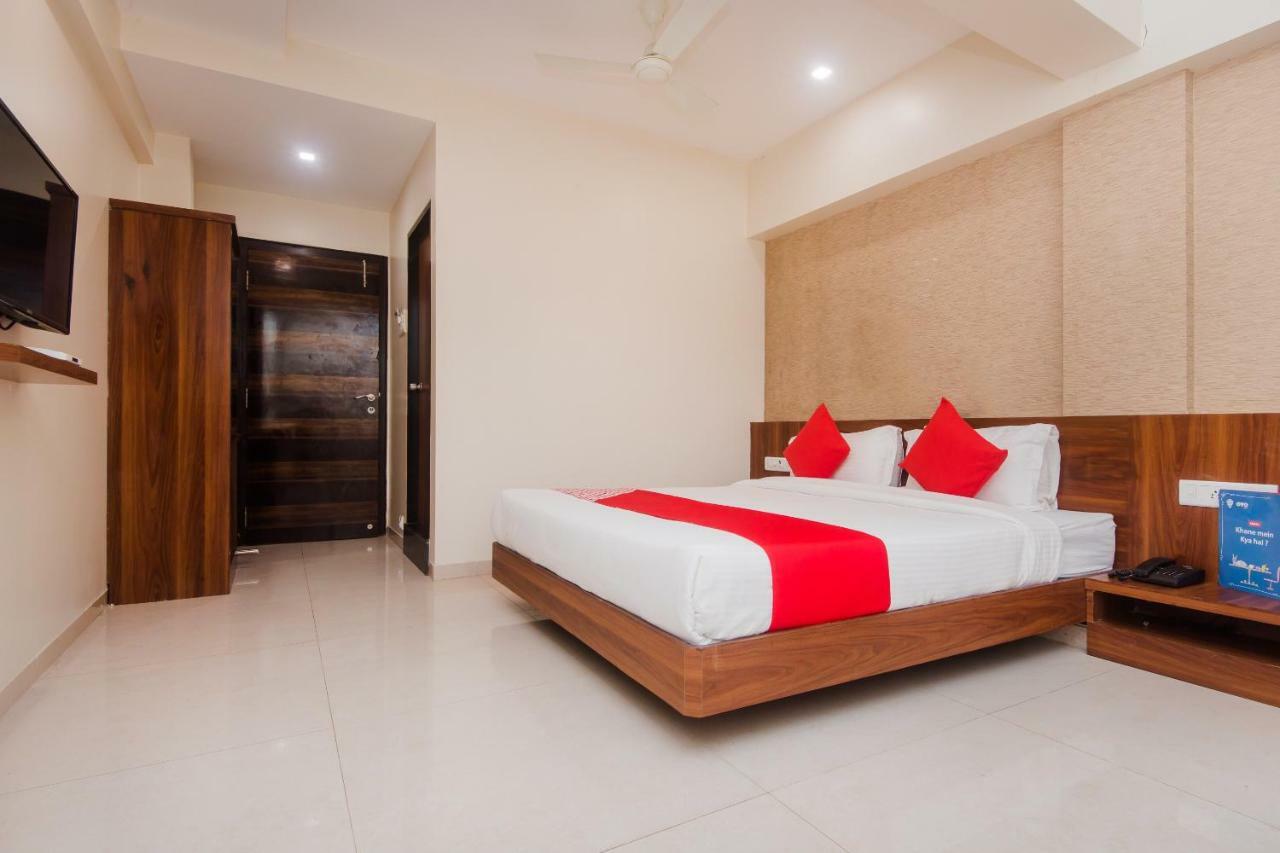 Hotel Park Inn 瓦塞 外观 照片